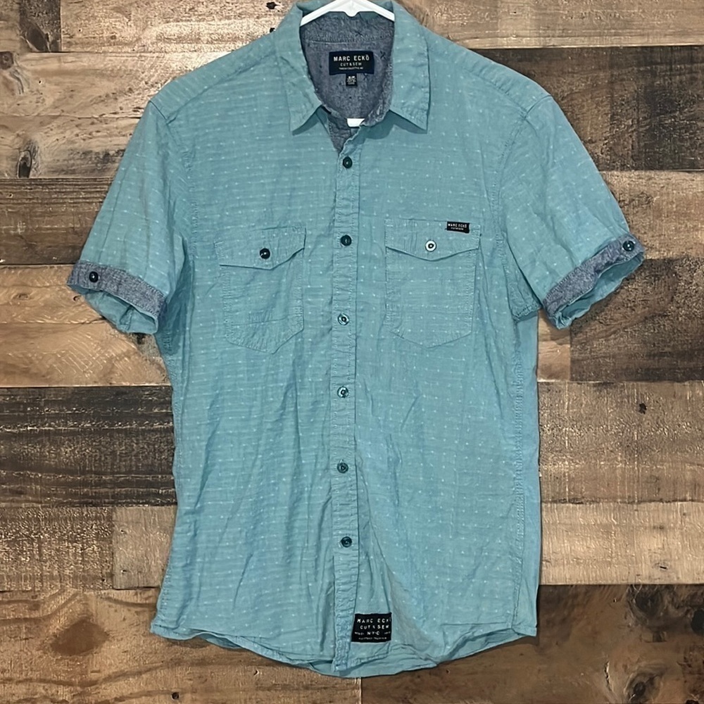 Marc Ecko Cut & Sew NYC Button Up Mens Size Small Petite